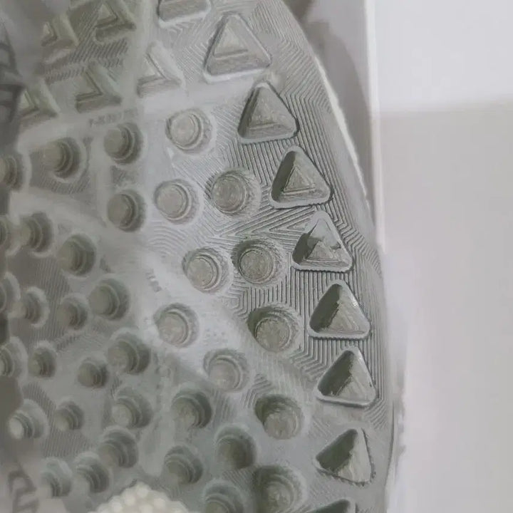 [BUNJANG] TLSS Striker UL TF Futsal Shoes / tlss 스트라이커 ul tf 풋살화