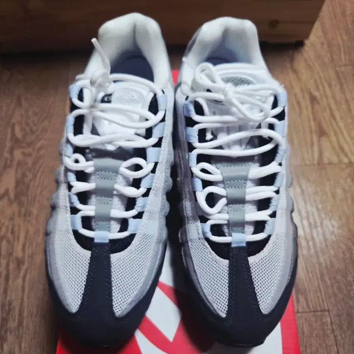 [BUNJANG] Nike Air Max 95 Blue Tint Sneakers / 나이키 에어맥스95 블루틴트 260사이즈
