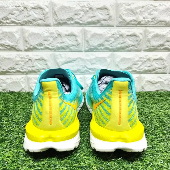[SOLD OUT] 호카오네오네 마하 5 런닝화 운동화 290mm