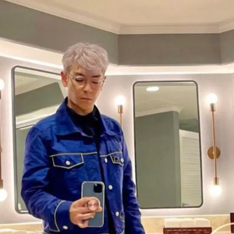 [BUNJANG] Kanghyuk Airbag Blue Trucker Jacket / [L] 강혁 에어백 블루 트러커 자켓 (빅뱅 탑 착용)