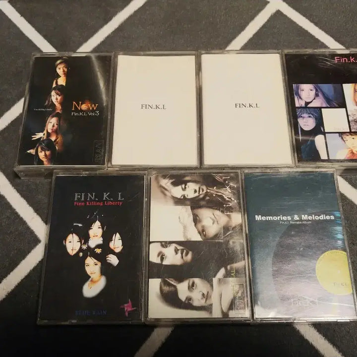 [BUNJANG] Fin.K.L Cassette Tape Bundle (7 Tapes) / FIN.K.L 핑클 카세트테이프 7개