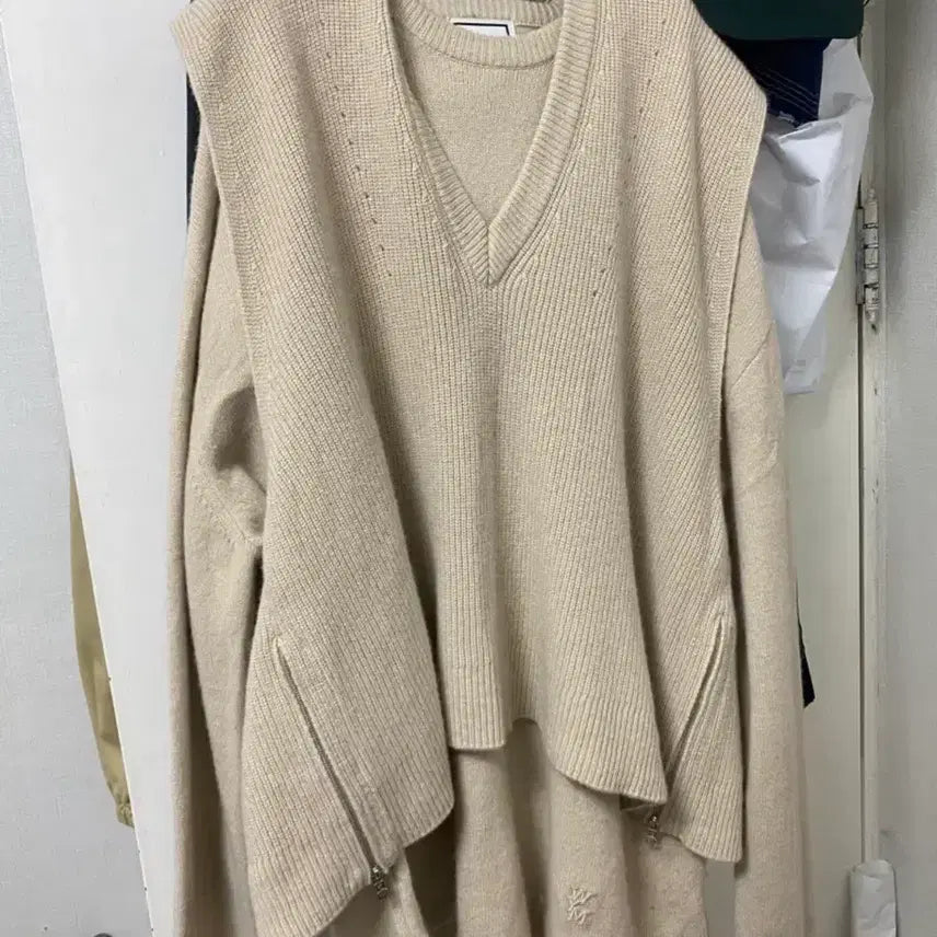 [BUNJANG] Wooyoungmi Layered Knit Sweater / 우영미 / 레이어드 니트 / 52( 110 2xl 105 xl )