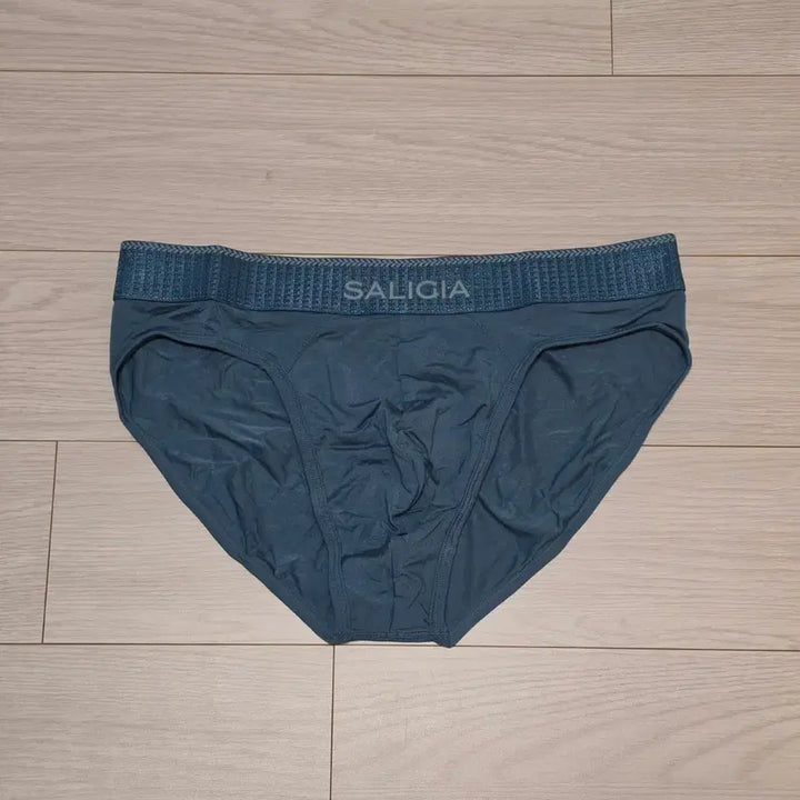 [BUNJANG] SALIGIA C Brief Panties / [S] SALIGIA 삼각 팬티 브리프 살리지아 C