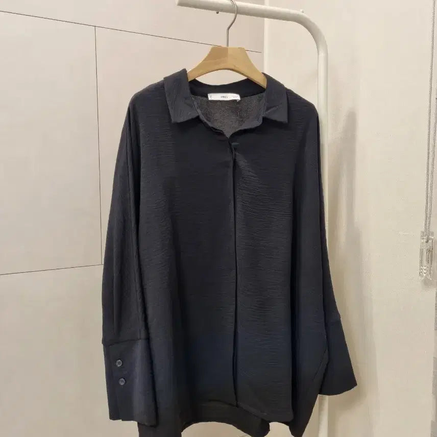 [BUNJANG] Mango Loose Fit Blouse / mango 루즈핏 블라우스