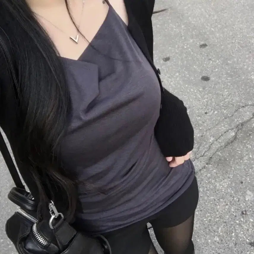 [BUNJANG] Ablie Ver. Halter Drape Tank Top Charcoal / 에이블리 베르 홀터 드레이프 나시 차콜