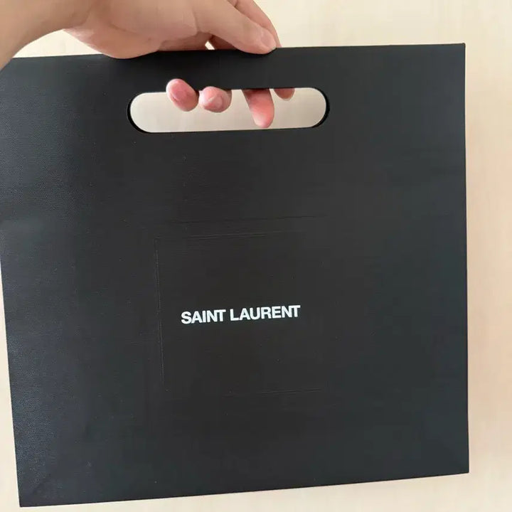 [BUNJANG] Saint Laurent Envelope Monogram Card Wallet / 생로랑 엔벨로프 모노그램 카드지갑