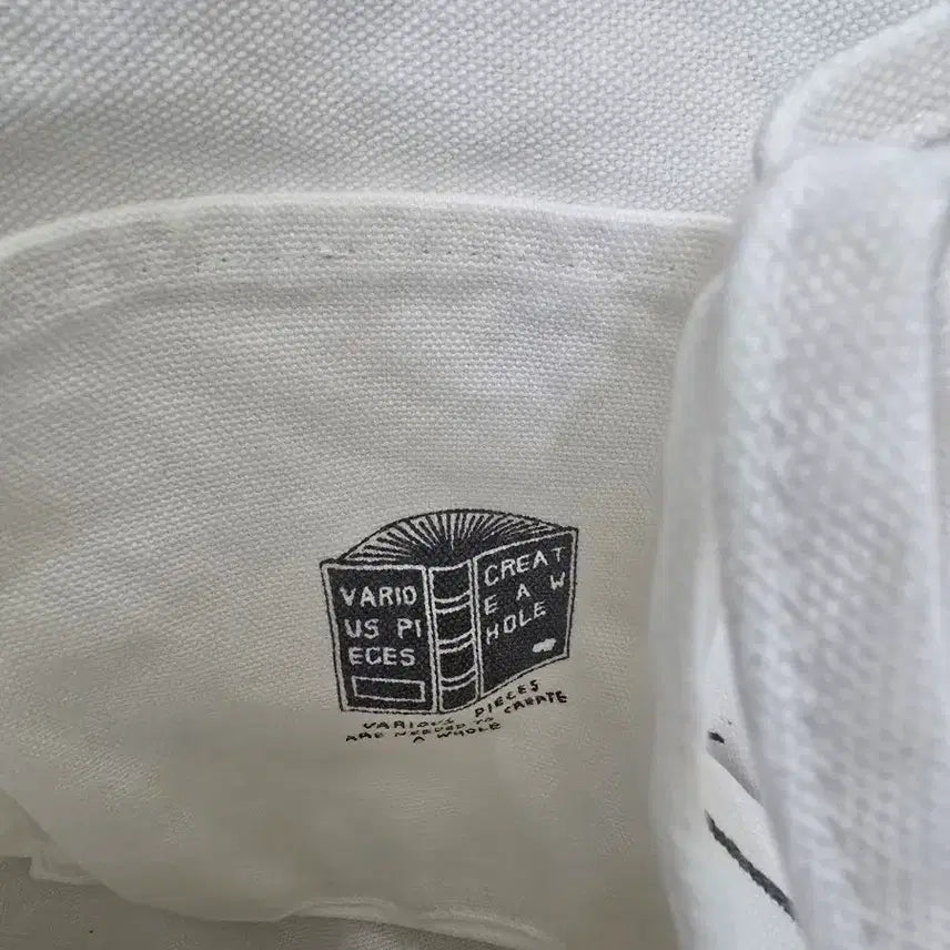 [SOLD OUT] (1회착)컬렉트피시스 메일백