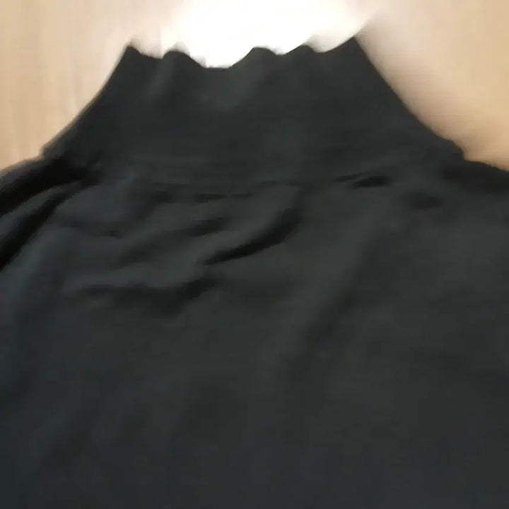 [BUNJANG] Missha Black Tank Top / 미샤 블랙 나시.55