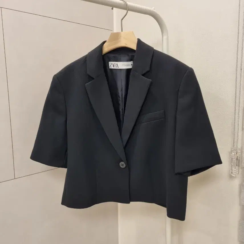 [BUNJANG] ZARA Crop Jacket / 자라 반팔 크롭자켓