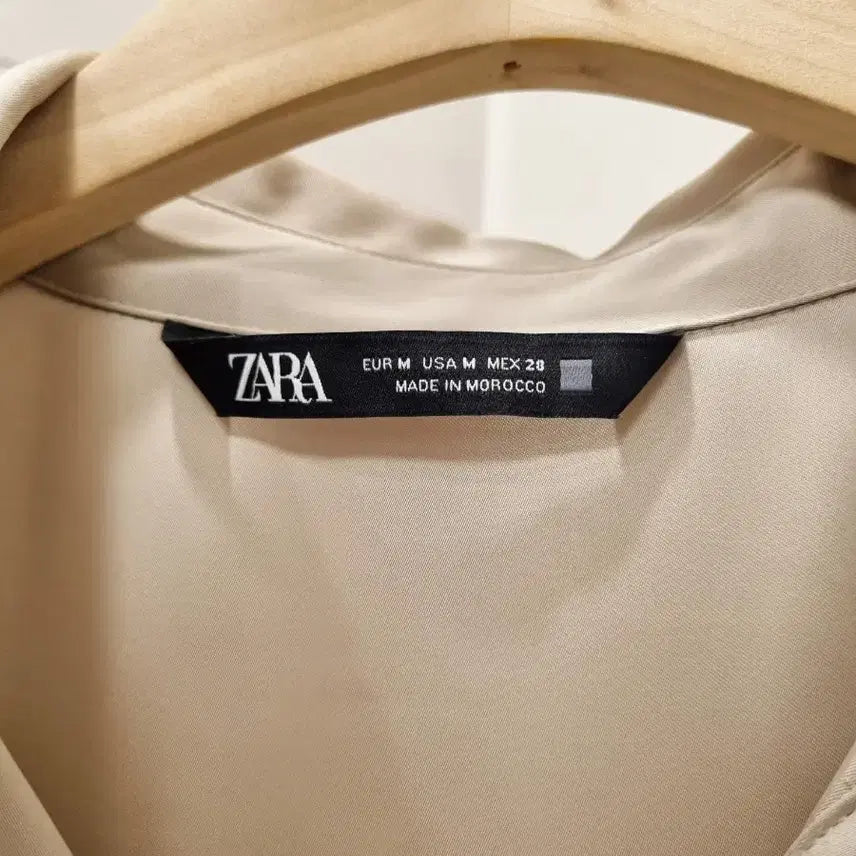 [BUNJANG] ZARA Blouse / 자라 블라우스