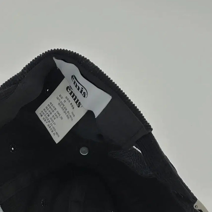[BUNJANG] Emis Corduroy Black Ball Cap / [F] emis 이미스 코듀로이 블랙 볼캡 모자