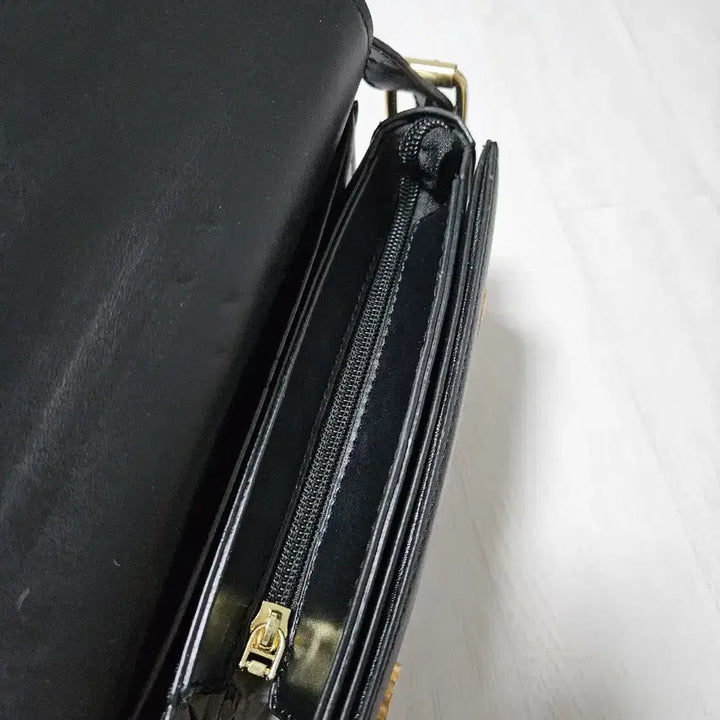 [BUNJANG] Black Mini Crossbody Shoulder Bag / (새상품)블랙 미니 숄더백 크로스백