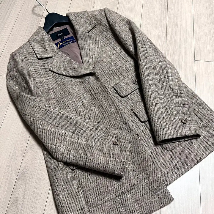 [BUNJANG] On&amp;On Wool Blend Single Jacket - Beige / 21년 온앤온 이태리소재 울 혼방 아웃포켓 싱글 자켓 베이지올드머니룩정장