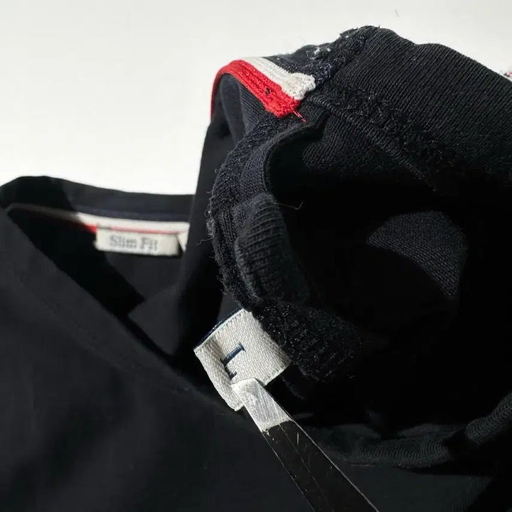 [SOLD OUT] [L,매장판] 몽클레어 사이드로고 반팔 티셔츠