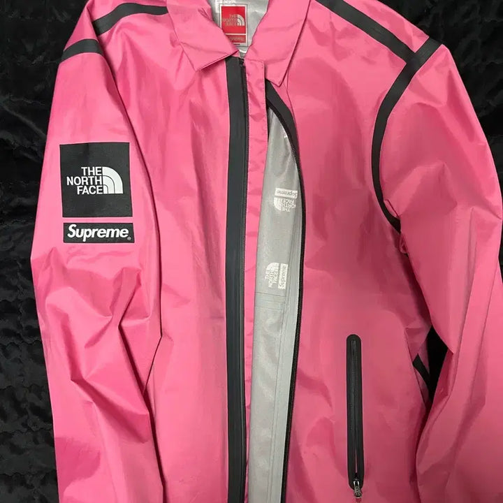[BUNJANG] Supreme x The North Face 21SS Summit Tape Seam Coach Jacket / [L] 슈프림 x 노스페이스 21SS 서밋 테이프 심 코치 자켓 핑크