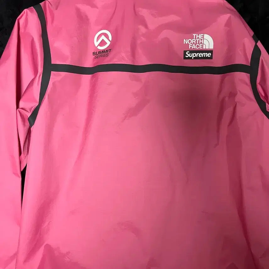 [BUNJANG] Supreme x The North Face 21SS Summit Tape Seam Coach Jacket / [L] 슈프림 x 노스페이스 21SS 서밋 테이프 심 코치 자켓 핑크