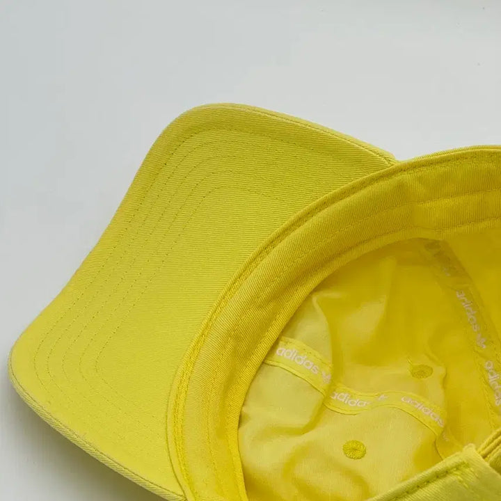 [BUNJANG] Adidas Logo Yellow Ball Cap / [F] 아디다스 로고 옐로우 볼캡 모자