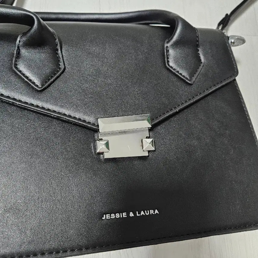 [BUNJANG] Black Tote &amp; Crossbody Bag / (새상품)블랙 토트&amp;크로스백