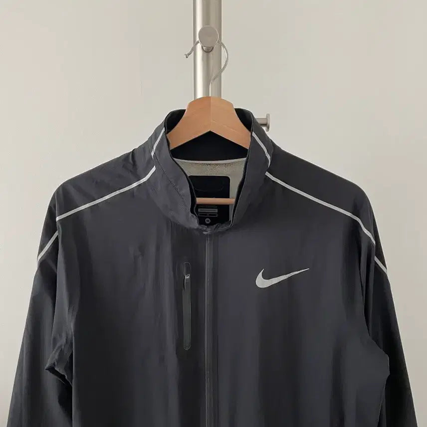 [BUNJANG] Nike Windbreaker Jacket / 나이키(NIKE) 윈드브레이커 바람막이