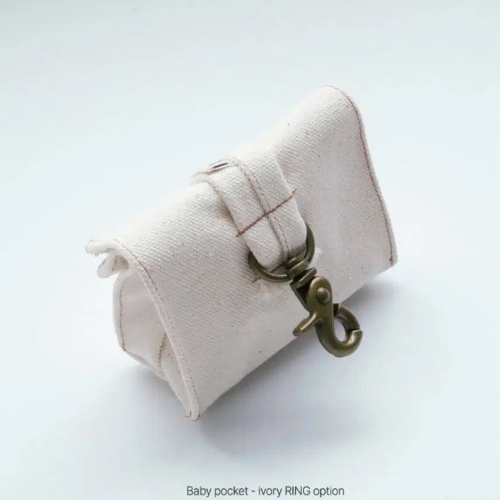 [BUNJANG] LUFF Baby Pocket Ivory with Keyring / LUFF 러프 베이비포켓 아이보리 (+키링)