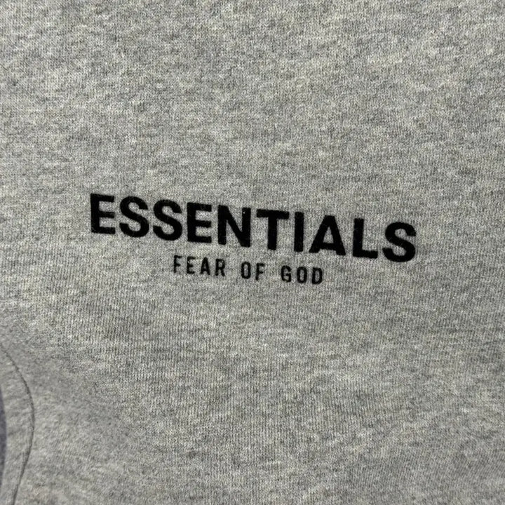 [BUNJANG] Essentials Fear of God Sweat Pants Grey (Size S) / 에센셜 피어오브갓 스웨트 팬츠 그레이 S