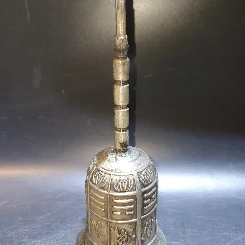 [BUNJANG] White Copper Trident Ritual Bell / 백동 삼지창 요령