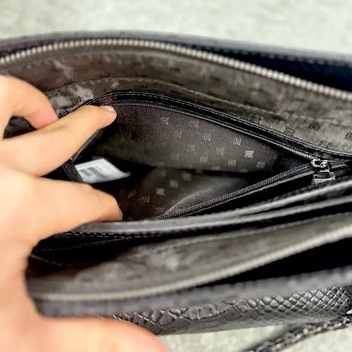 [BUNJANG] Daks DD Logo Snake Chain Bag / [새상품] 닥스 DD로고 뱀피 체인백