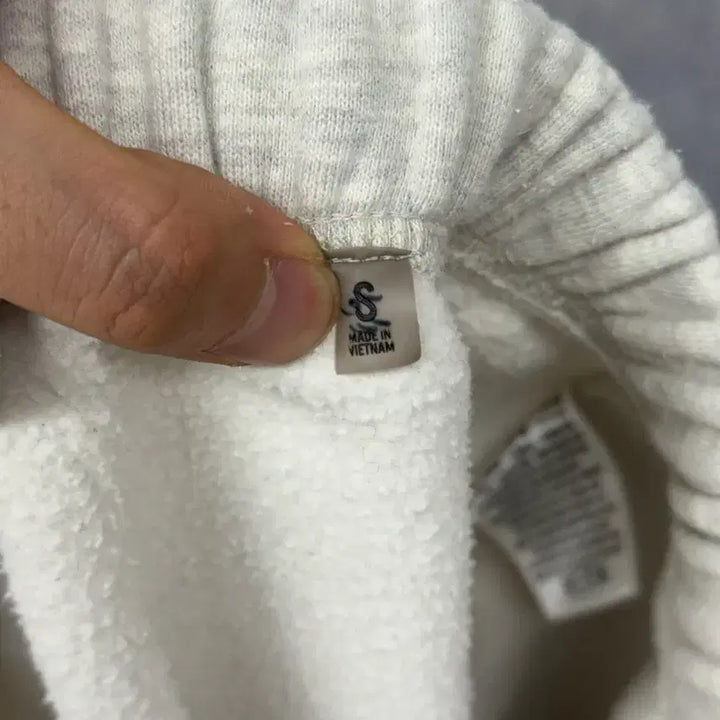 [BUNJANG] Essentials Fear of God Sweat Pants Light Oatmeal (S) / 에센셜 피어오브갓 스웨크 팬츠 라이트 오트밀 S