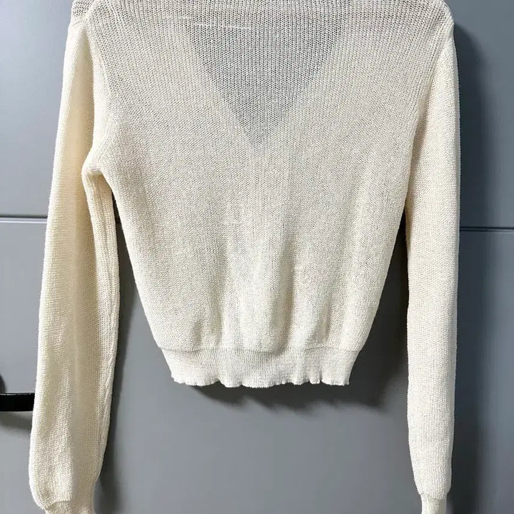 [BUNJANG] BALANCE Ivory V-Neck Cardigan / BALANCE 아이보리 브이넥 가디건