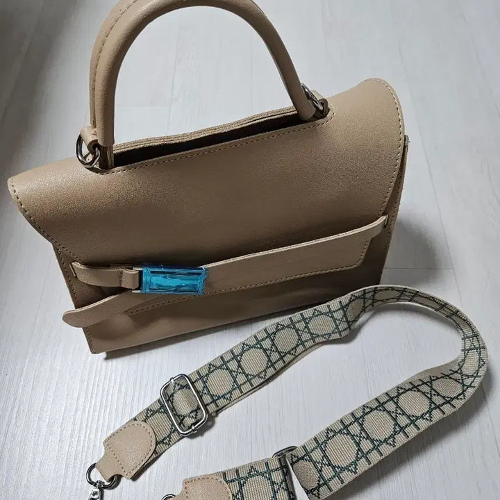 [BUNJANG] Beige Tote/Shoulder/Cross Bag / (새상품)베이지 토트&amp;숄더&amp;크로스백