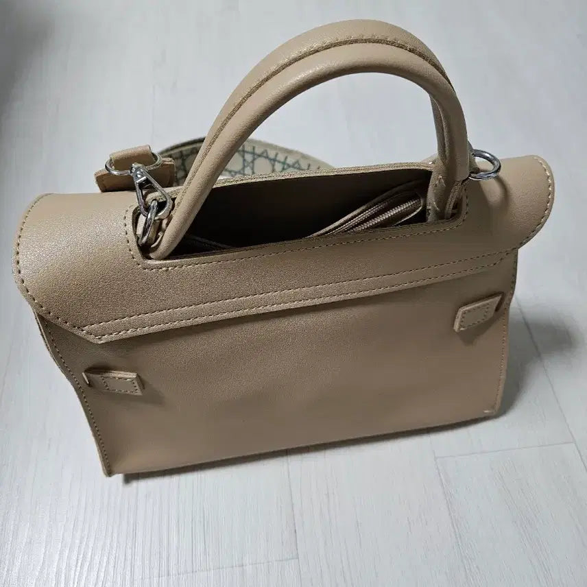 [BUNJANG] Beige Tote/Shoulder/Cross Bag / (새상품)베이지 토트&amp;숄더&amp;크로스백