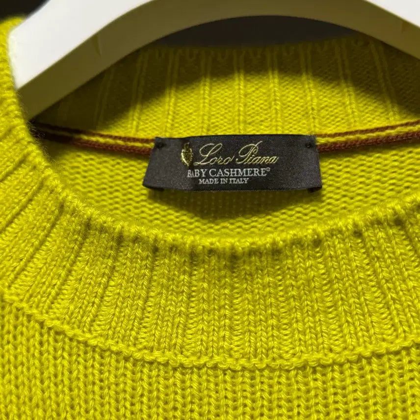 [BUNJANG] Loro Piana Baby Cashmere Knit Sweater Lemon / 로로피아나 베이비 캐시미어 니트 스웨터 레몬 46
