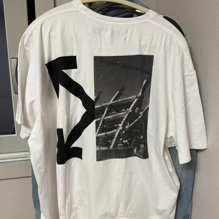 [SOLD OUT] {A/XL}오프화이트 화이트 반팔티