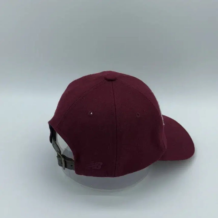 [BUNJANG] New Balance Wool Burgundy Embroidered Ball Cap / [F] 뉴발란스 울 버건디 자수 볼캡 모자