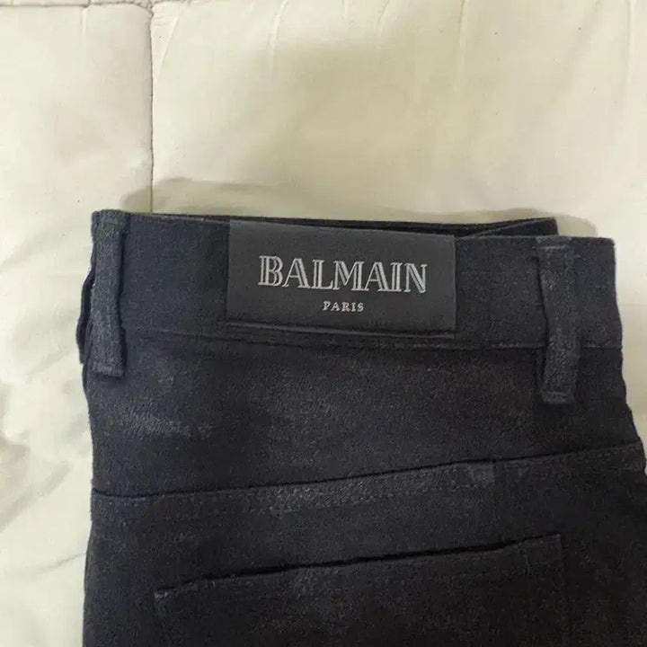 [SOLD OUT] (정품) Balmain 발망 코팅 바이커진 32 코팅데님팬츠