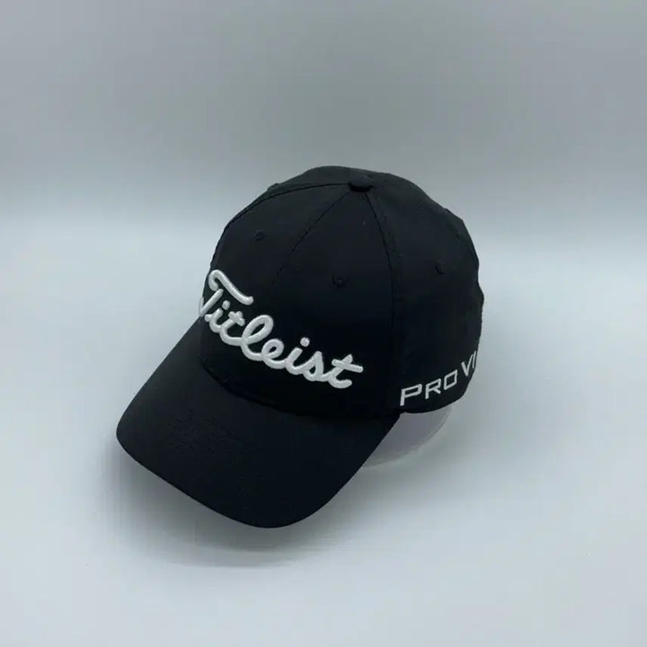 [SOLD OUT] [F] 타이틀리스 로고 골프 블랙 볼캡 모자