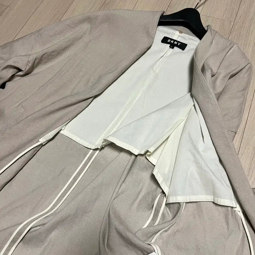 [BUNJANG] DKNY Linen No-Collar Trench Coat Cardigan Beige / DKNY 린넨 노카라 바바리 롱 트렌치코트 로브 가디건 베이지 간절기