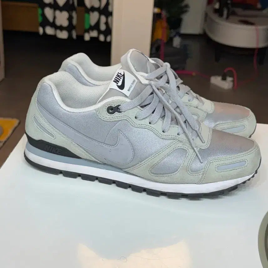 [BUNJANG] Nike Air Vortex Sneakers / 나이키신발