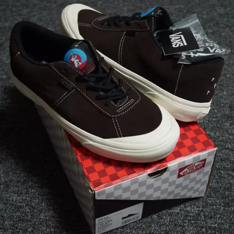 [BUNJANG] Vans x Pop Trading Company Skate Agah Sneakers / (285) 반스 스케이트 X 팝트레이딩 컴퍼니 스케이트 아가