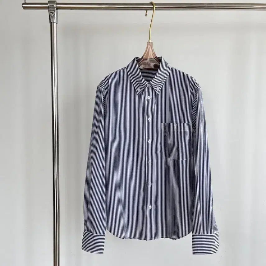 [SOLD OUT] 스트라이프 셔츠