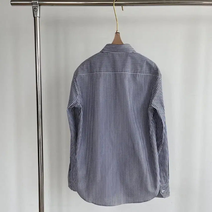[SOLD OUT] 스트라이프 셔츠
