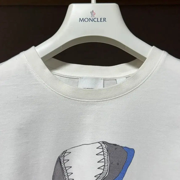 [BUNJANG] Burberry Marine Sketch Print T-Shirt White S / 버버리 마린 스케치 프린트 티셔츠 화이트 S