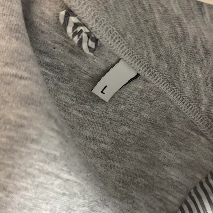 [BUNJANG] Moncler Gamma Blue Embroidered Logo Jacket Gray L / 몽클레어 감마블루 자수 로고 자켓 그레이 L