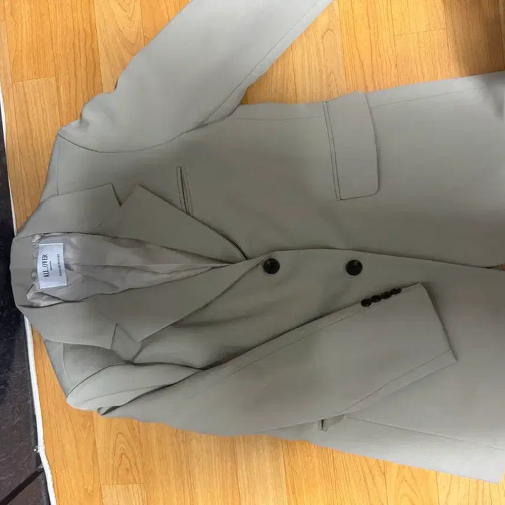 [BUNJANG] LIVAMU Mael Beige Single Button Jacket / (새상품)리브아뮤 마엘 싱글 버튼 베이지 자켓