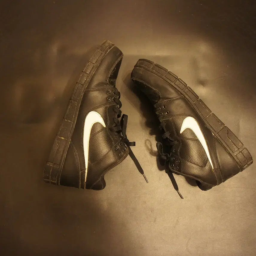 [BUNJANG] Nike Vintage Sneakers / 1202나이키운동화 280빈티지신발남자신발 빈티지남자운동화 남자스니커즈