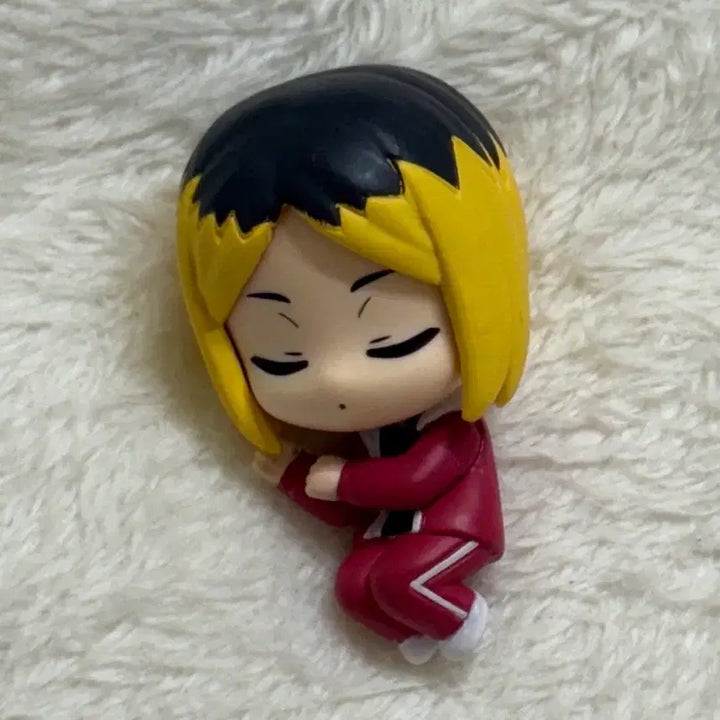 [BUNJANG] Haikyu Kenma Nemurasetai Sleeping Figure / 하이큐 가챠 네무라세타이 잠자는대열 켄마