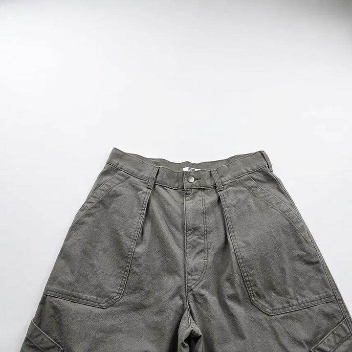 [BUNJANG] Uniqlo Carpenter Cargo Pants Khaki Size 31 / 유니클로 카고바지 카키 카펜터 사이즈31 R5129