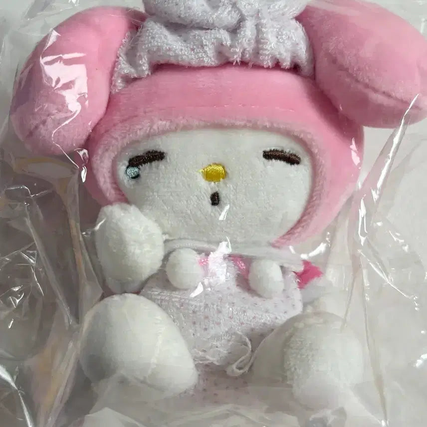 [BUNJANG] My Melody Pajama Munyu Gurumi Mascot Plush / 하품 마이멜로디 파자마 무뉴구루미 마스코트 인형