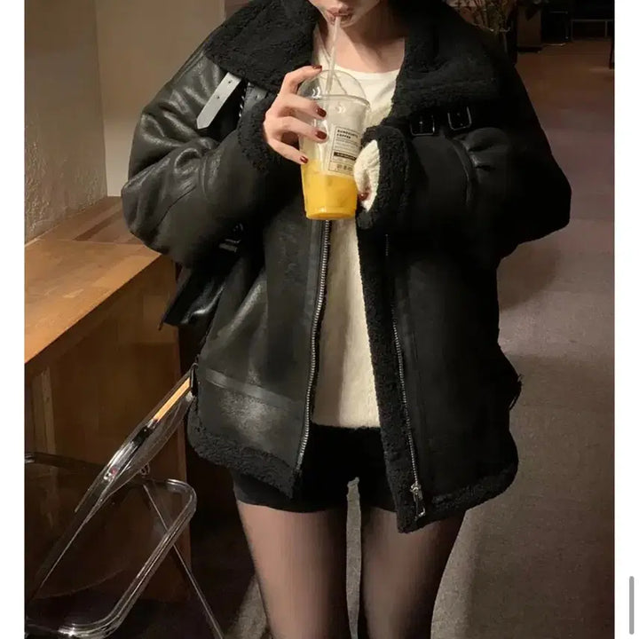 [BUNJANG] Young &amp; Rich Berlin Mustang Jacket / 영앤리치 베를린 무스탕