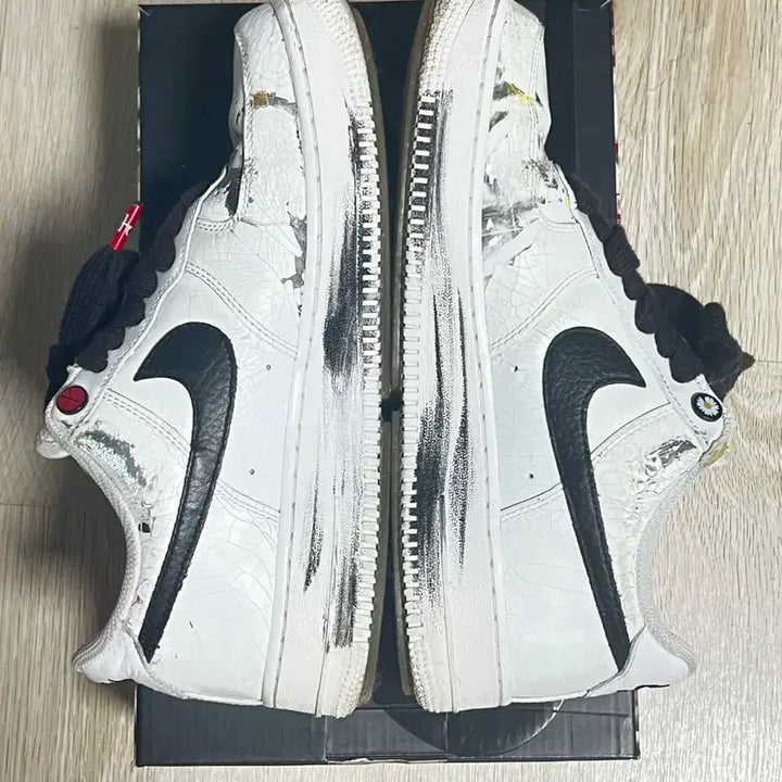 [SOLD OUT] 나이키 에어포스1 피스마이너스원 265사이즈